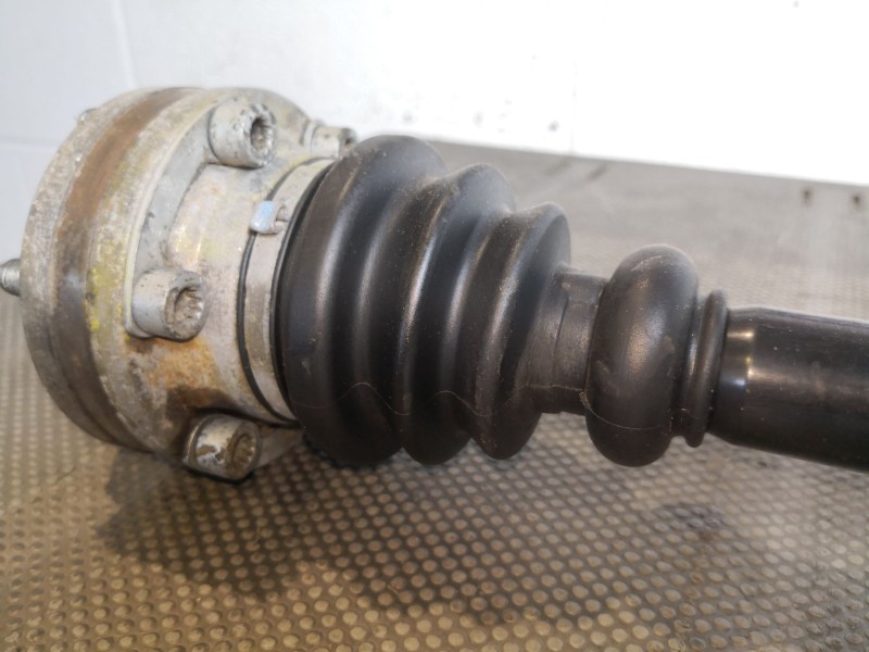 Recambio de transmision trasera derecha para audi a4 berlina (8e) 1.9 tdi referencia OEM IAM 8E0501203K  