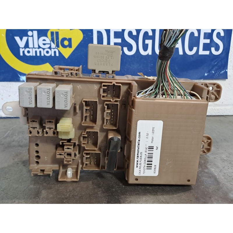 Recambio de caja reles fusibles para toyota corolla (e12)  | 0.02 - 0.07  | 0.02 - 0.07 referencia OEM IAM   