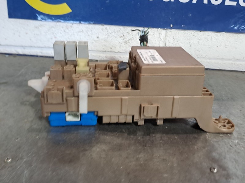 Recambio de caja reles fusibles para toyota corolla (e12)  | 0.02 - 0.07  | 0.02 - 0.07 referencia OEM IAM   