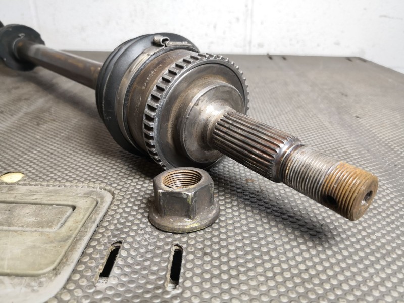 Recambio de transmision delantera derecha para nissan primera berlina (p12) referencia OEM IAM   