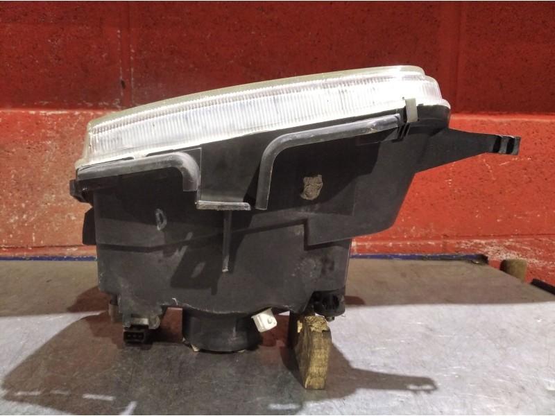 Recambio de faro derecho para citroen saxo referencia OEM IAM   