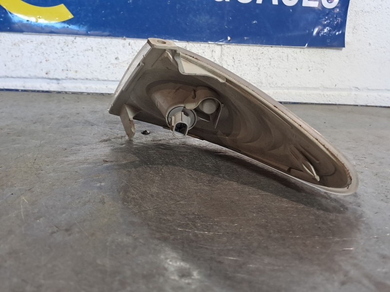 Recambio de piloto delantero derecho para mazda premacy (cp) referencia OEM IAM   