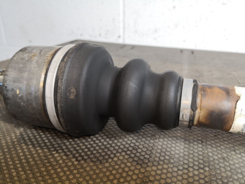 Recambio de transmision delantera izquierda para citroen c4 berlina 1.6 16v hdi referencia OEM IAM   