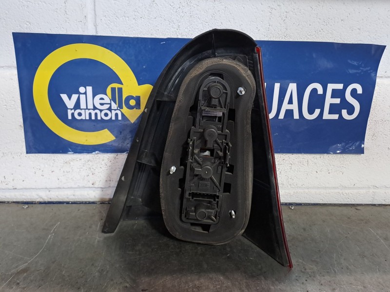 Recambio de piloto trasero izquierdo para mercedes clase a (w168) 1.4 cat referencia OEM IAM   