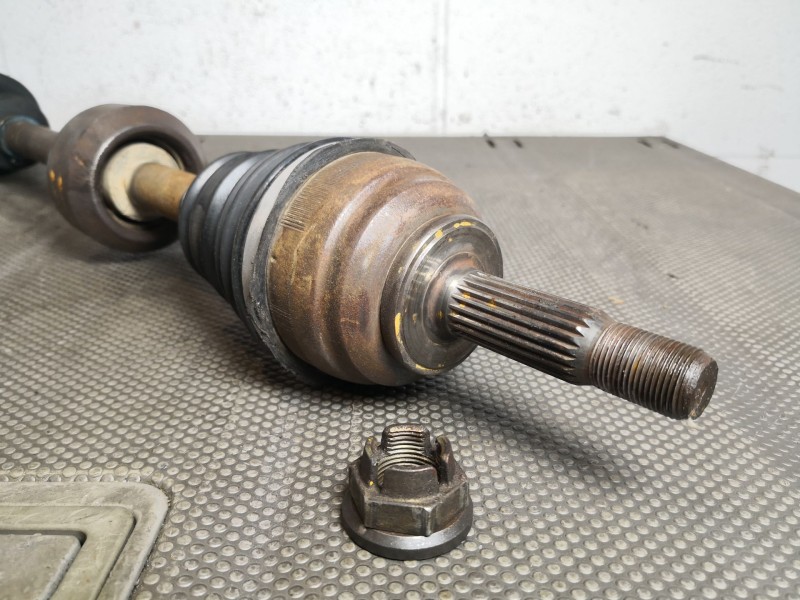 Recambio de transmision delantera derecha para renault clio ii fase i (b/cbo) 1.2 referencia OEM IAM   