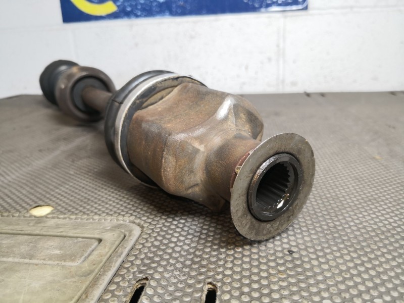 Recambio de transmision delantera derecha para renault clio ii fase i (b/cbo) 1.2 referencia OEM IAM   