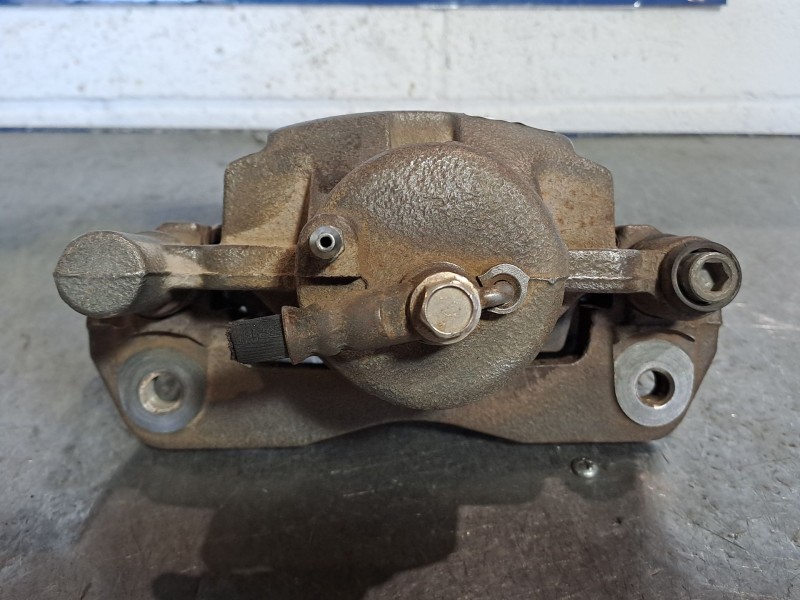 Recambio de pinza freno delantera izquierda para mazda premacy (cp) referencia OEM IAM   