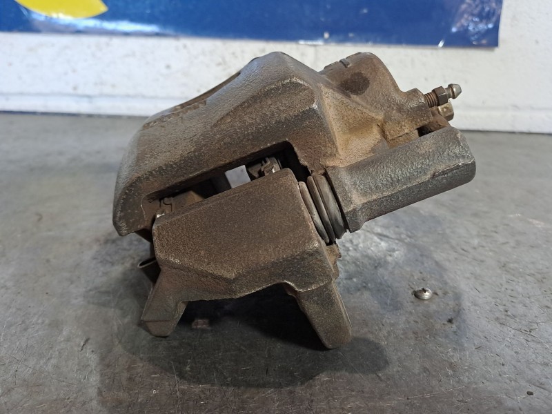 Recambio de pinza freno delantera izquierda para mazda premacy (cp) referencia OEM IAM   