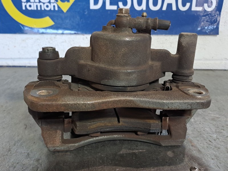 Recambio de pinza freno delantera derecha para mazda premacy (cp) referencia OEM IAM   