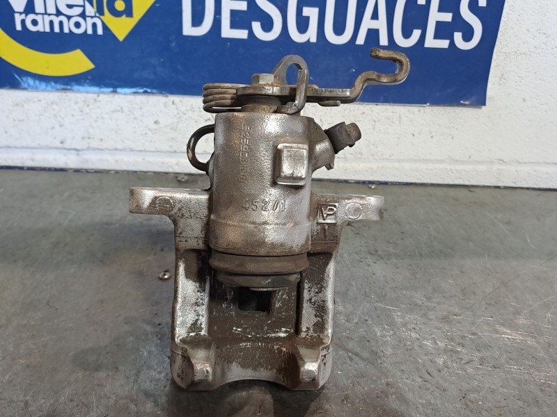 Recambio de pinza freno trasera derecha para audi a3 (8p) 2.0 tdi ambiente referencia OEM IAM   