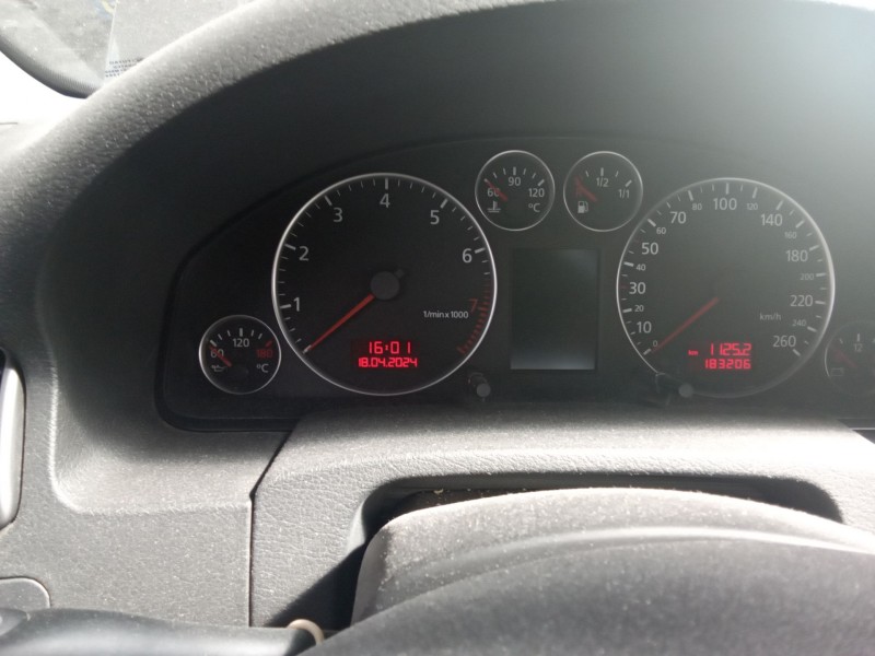 audi a6 berlina (4b2) del año 2002