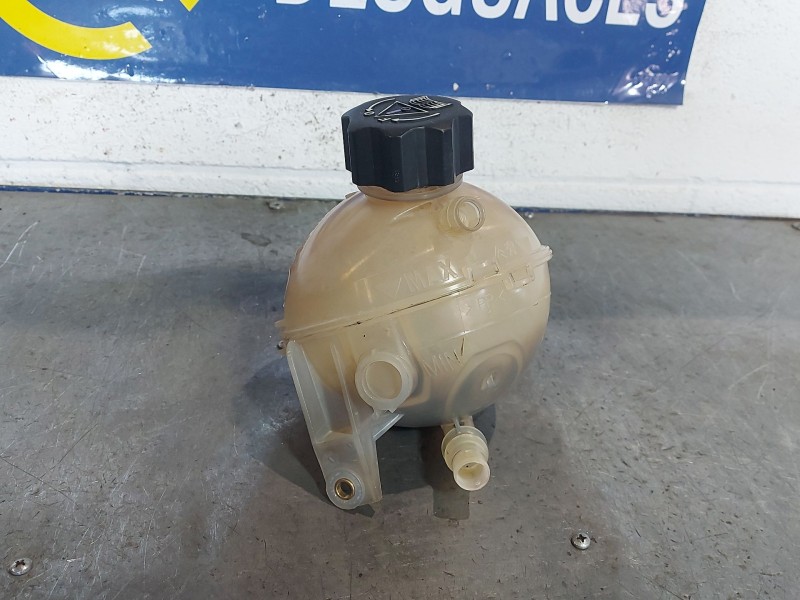 Recambio de deposito expansion para citroen berlingo 1.6 hdi 75 sx multispace referencia OEM IAM   