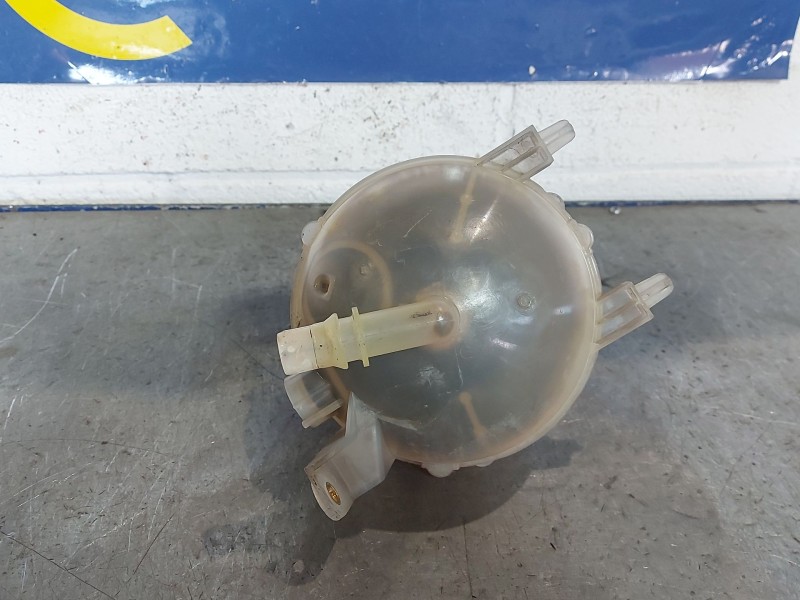 Recambio de deposito expansion para citroen berlingo 1.6 hdi 75 sx multispace referencia OEM IAM   