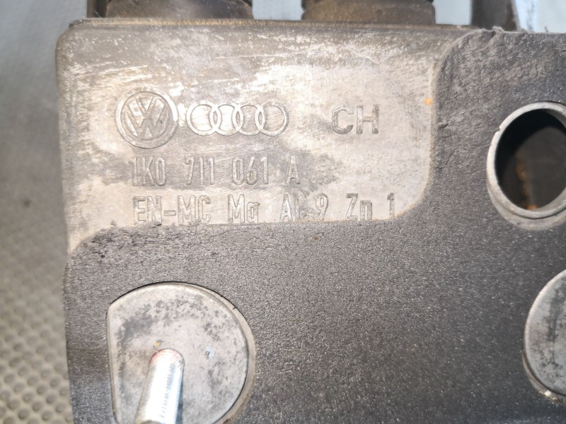 Recambio de palanca cambio para audi a3 (8p) 2.0 tdi ambiente referencia OEM IAM   