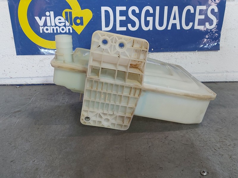 Recambio de deposito limpia para volkswagen caddy ka/kb (2k)  | 0.04 - ...  | 0.04 - ... referencia OEM IAM   