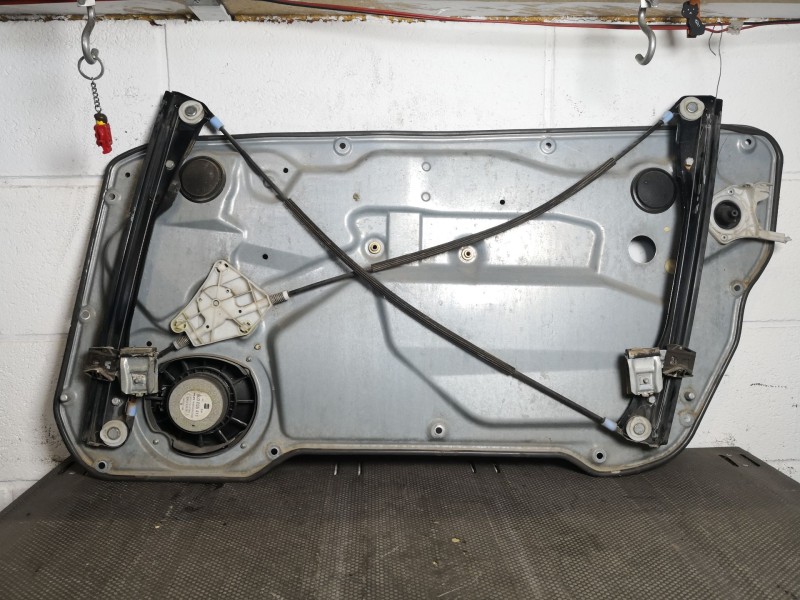 Recambio de elevalunas delantero izquierdo para seat ibiza (6l1) 1.4 16v referencia OEM IAM   