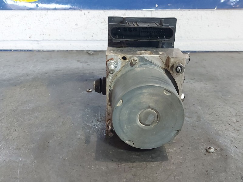 Recambio de abs para citroen c4 berlina 1.6 16v hdi referencia OEM IAM 9657352780  