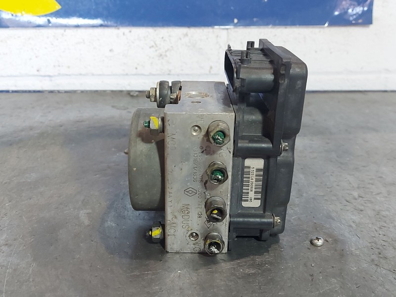 Recambio de abs para renault modus referencia OEM IAM 0265800558  