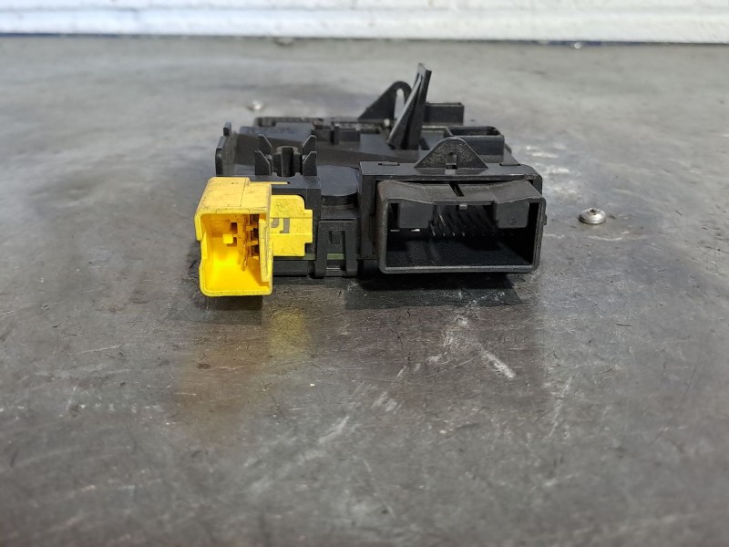 Recambio de centralita luces para audi a3 (8p) 2.0 tdi ambiente referencia OEM IAM 1K0953549R  