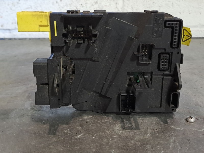 Recambio de centralita luces para volkswagen caddy ka/kb (2k)  | 0.04 - ...  | 0.04 - ... referencia OEM IAM 1K0953549F  