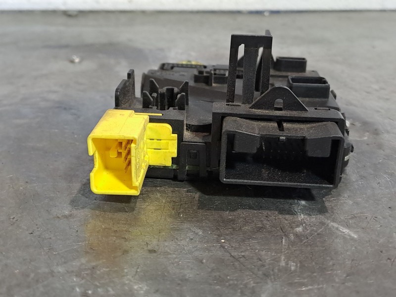 Recambio de centralita luces para volkswagen caddy ka/kb (2k)  | 0.04 - ...  | 0.04 - ... referencia OEM IAM 1K0953549F  