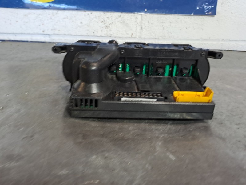 Recambio de mando climatizador para opel vectra b caravan referencia OEM IAM 69262205 ECCJ2900 