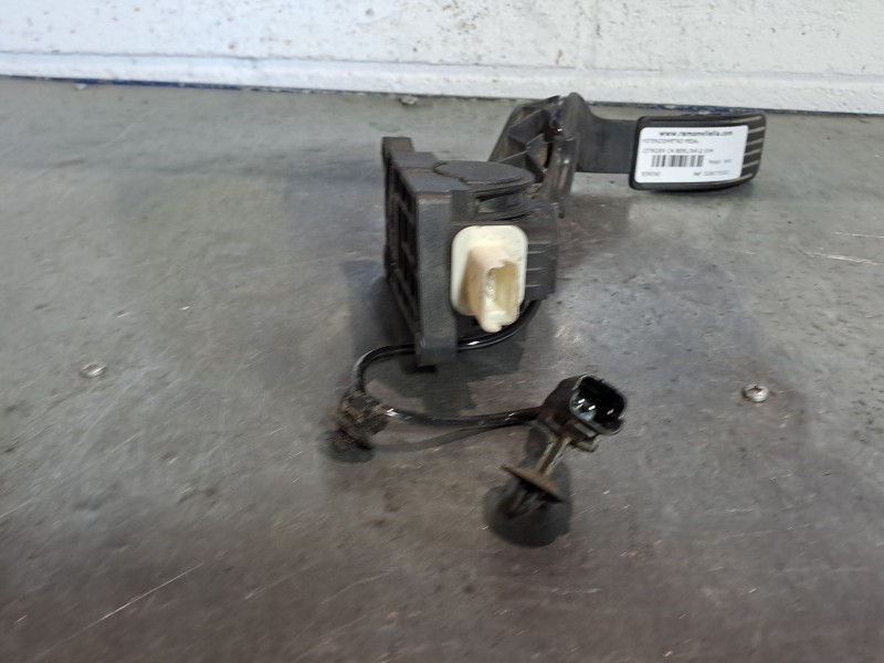 Recambio de potenciometro pedal para citroen c4 berlina 1.6 16v hdi referencia OEM IAM 0280755001  