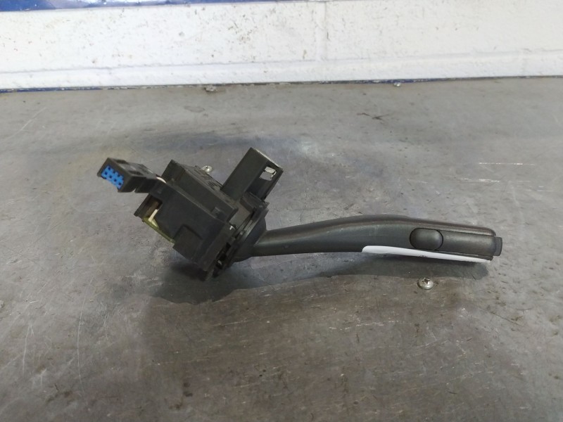 Recambio de mando limpia para audi a3 (8p) 2.0 tdi ambiente referencia OEM IAM 1K0953519A  