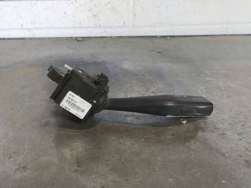 Recambio de mando intermitentes para volkswagen caddy ka/kb (2k)  | 0.04 - ...  | 0.04 - ... referencia OEM IAM 1K0953513  
