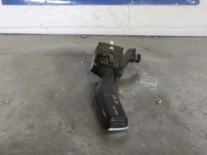 Recambio de mando intermitentes para volkswagen caddy ka/kb (2k)  | 0.04 - ...  | 0.04 - ... referencia OEM IAM 1K0953513  