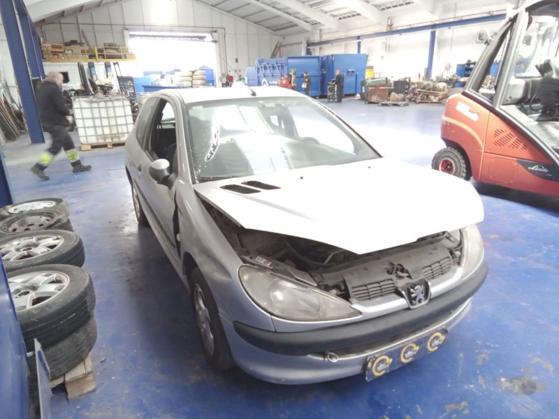 peugeot 206 berlina 1.4 | 0.98 - ... del año 1999