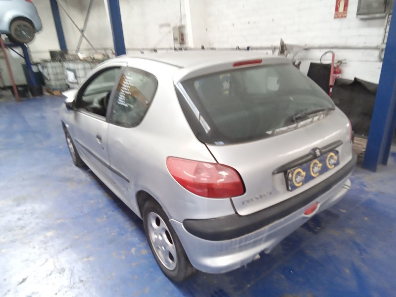 peugeot 206 berlina 1.4 | 0.98 - ... del año 1999