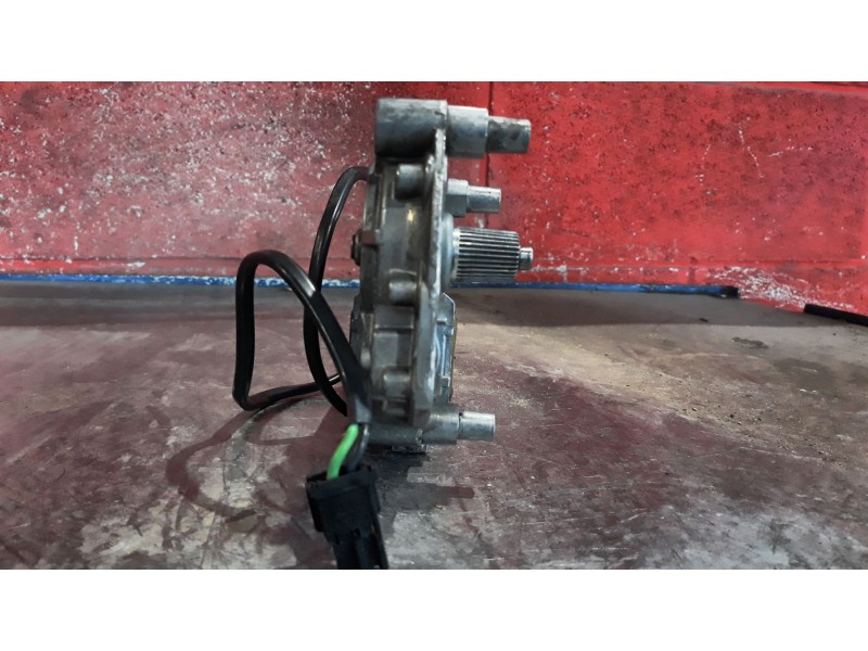 Recambio de motor elevalunas delantero izquierdo para audi 100 100 2.3 referencia OEM IAM    Recambio de motor elevalunas delantero izquierdo para audi 100 100 2.3 referencia OEM IAM