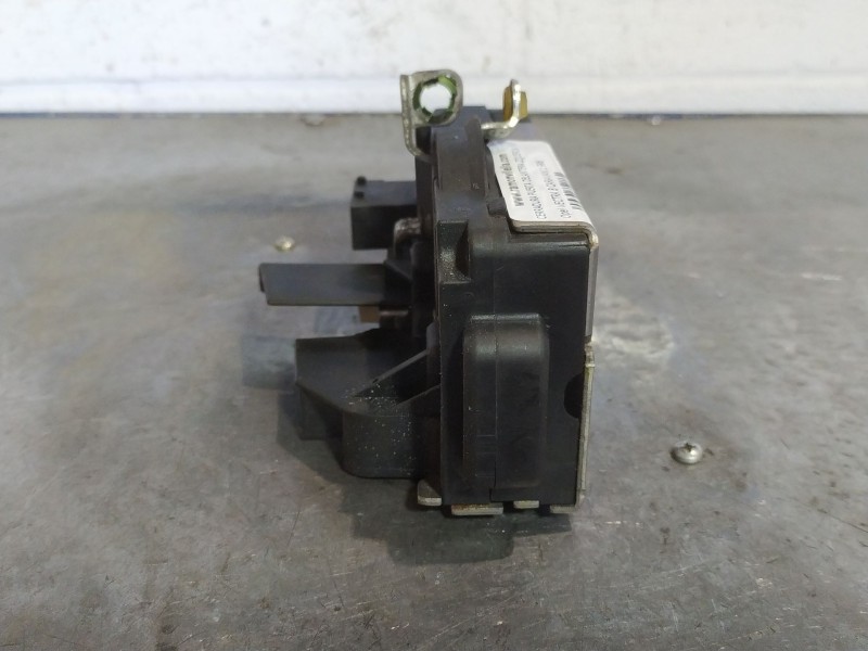 Recambio de cerradura puerta delantera izquierda para opel vectra b caravan referencia OEM IAM   