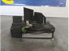 Recambio de cerradura puerta delantera derecha para opel vectra b caravan referencia OEM IAM 24414113  