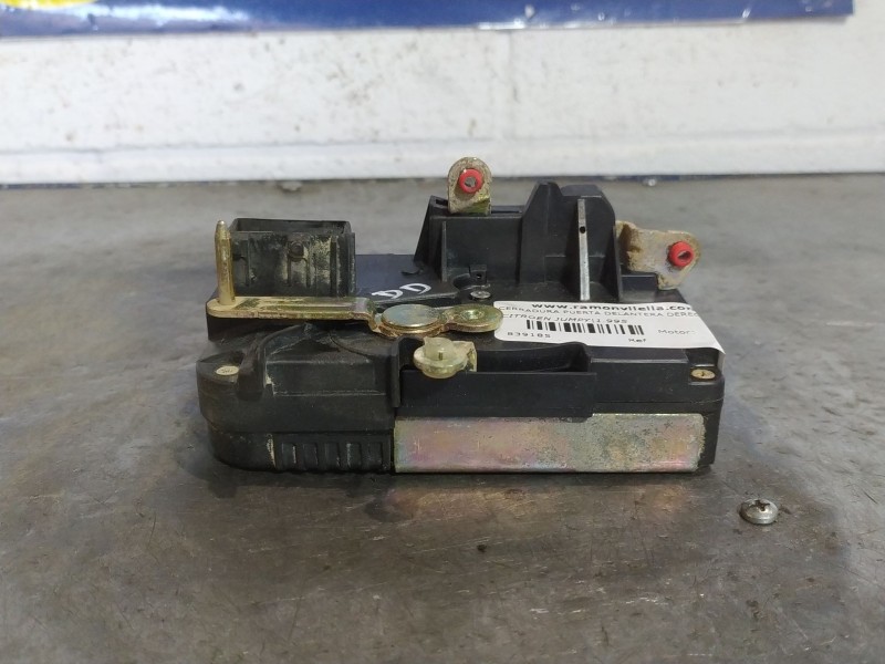 Recambio de cerradura puerta delantera derecha para citroen jumpy 1.9 diesel referencia OEM IAM   