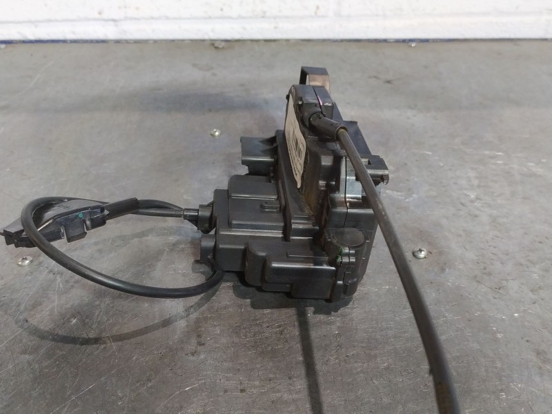 Recambio de cerradura puerta trasera derecha para renault modus referencia OEM IAM   