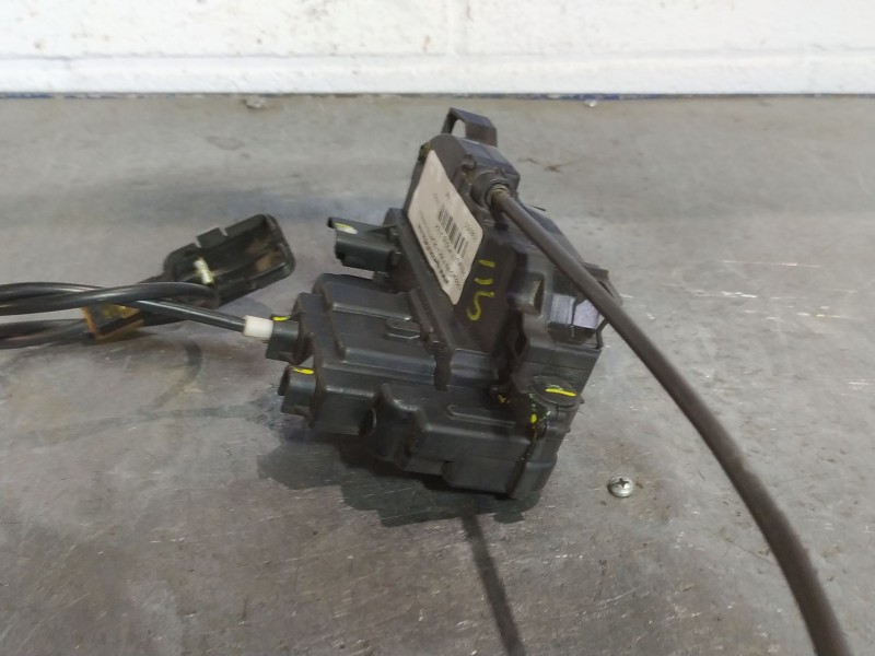 Recambio de cerradura puerta delantera derecha para renault modus referencia OEM IAM   