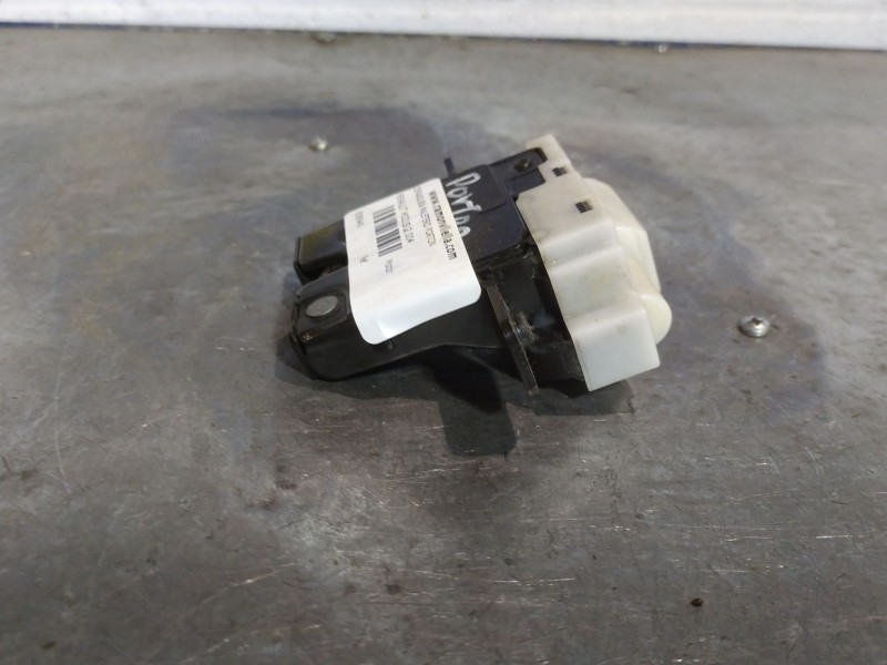 Recambio de cerradura maletero porton para renault modus referencia OEM IAM   