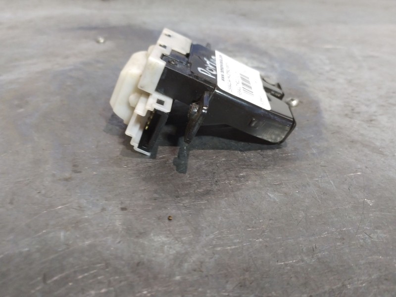 Recambio de cerradura maletero porton para renault modus referencia OEM IAM   