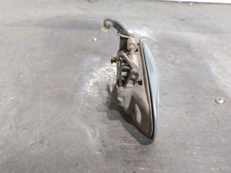 Recambio de maneta exterior delantera izquierda para audi a3 (8p) 2.0 tdi ambiente referencia OEM IAM   
