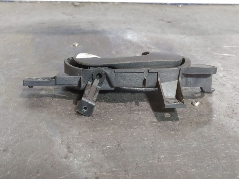 Recambio de maneta interior delantera izquierda para citroen jumpy 1.9 diesel referencia OEM IAM   