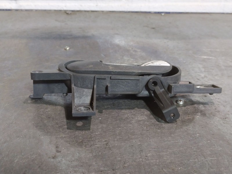 Recambio de maneta interior delantera derecha para citroen jumpy 1.9 diesel referencia OEM IAM   