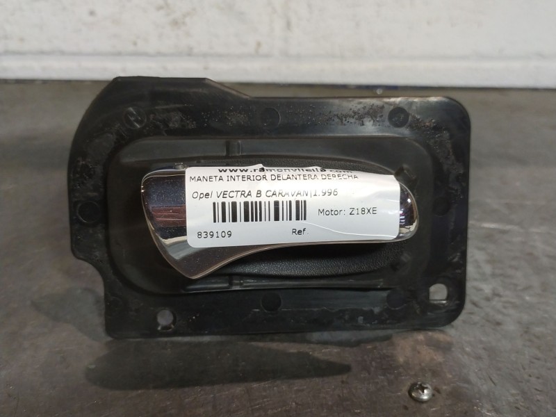 Recambio de maneta interior delantera derecha para opel vectra b caravan referencia OEM IAM   