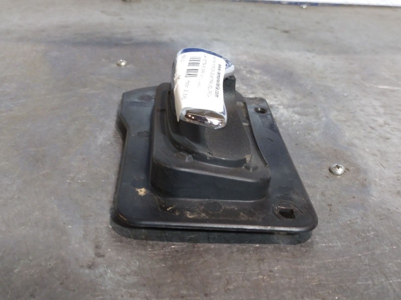 Recambio de maneta interior delantera izquierda para opel vectra b caravan referencia OEM IAM   