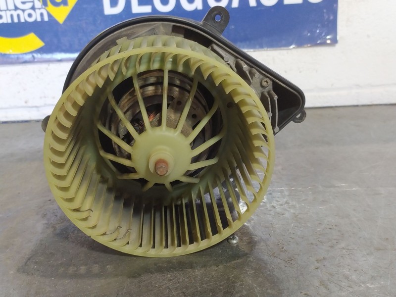 Recambio de motor calefaccion para citroen zx referencia OEM IAM 740121233F  