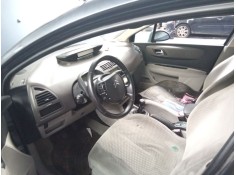 citroen c4 berlina del año 2005