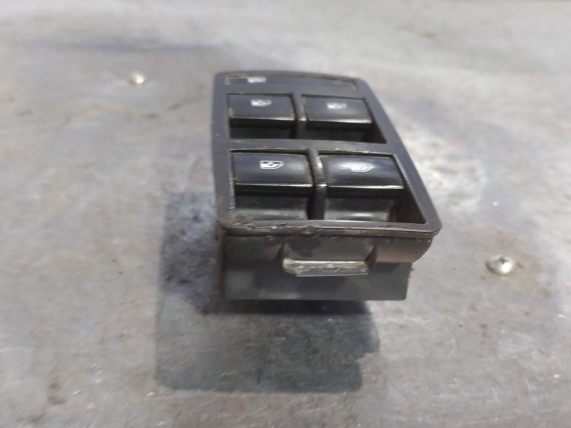 Recambio de mando elevalunas delantero izquierdo para opel insignia berlina cosmo referencia OEM IAM 13222224  