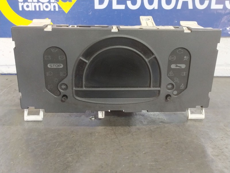 Recambio de cuadro instrumentos para renault modus referencia OEM IAM 8200668078  