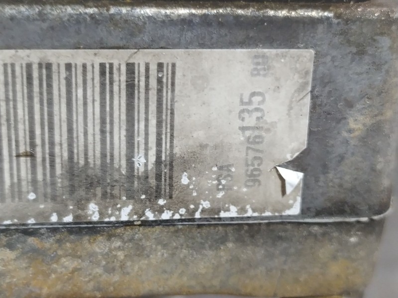 Recambio de bomba direccion para citroen c4 berlina 1.6 16v hdi referencia OEM IAM 9657613580  